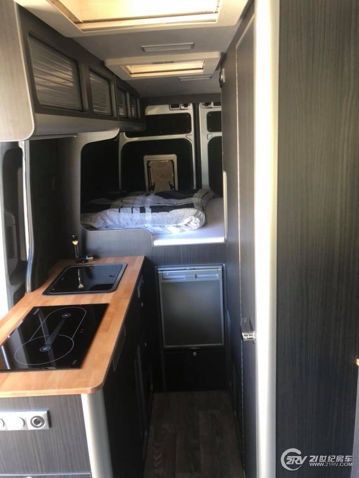 nordvan-crafter-camper-van-15.jpg