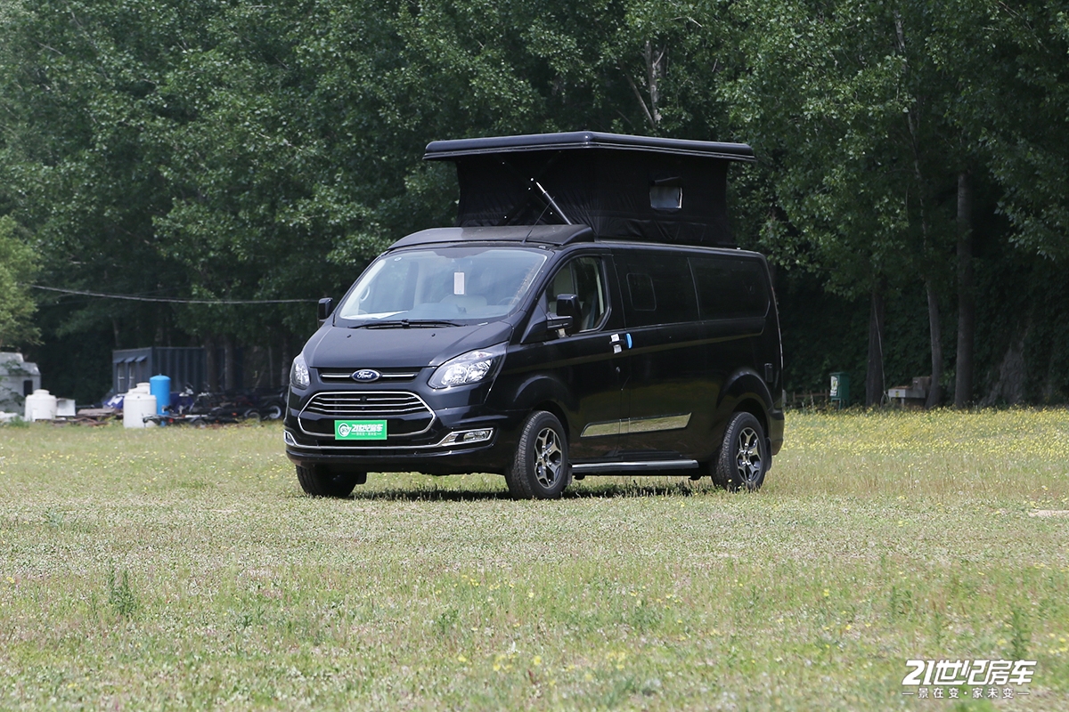 2E1A1419.JPG