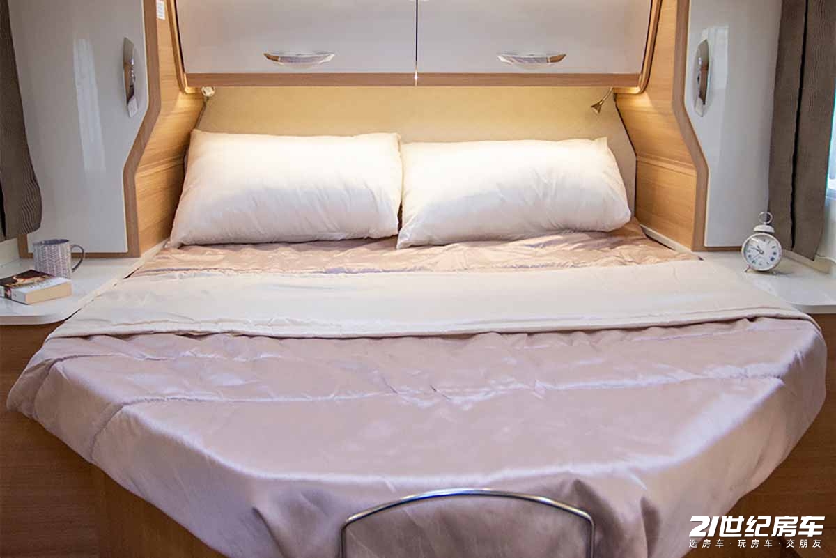 bed.jpg